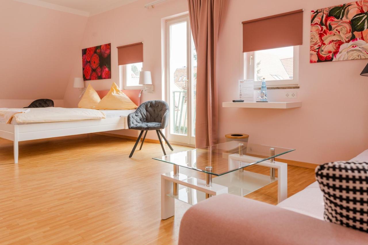 Hotel&Café Ritter von Böhl Deidesheim Esterno foto
