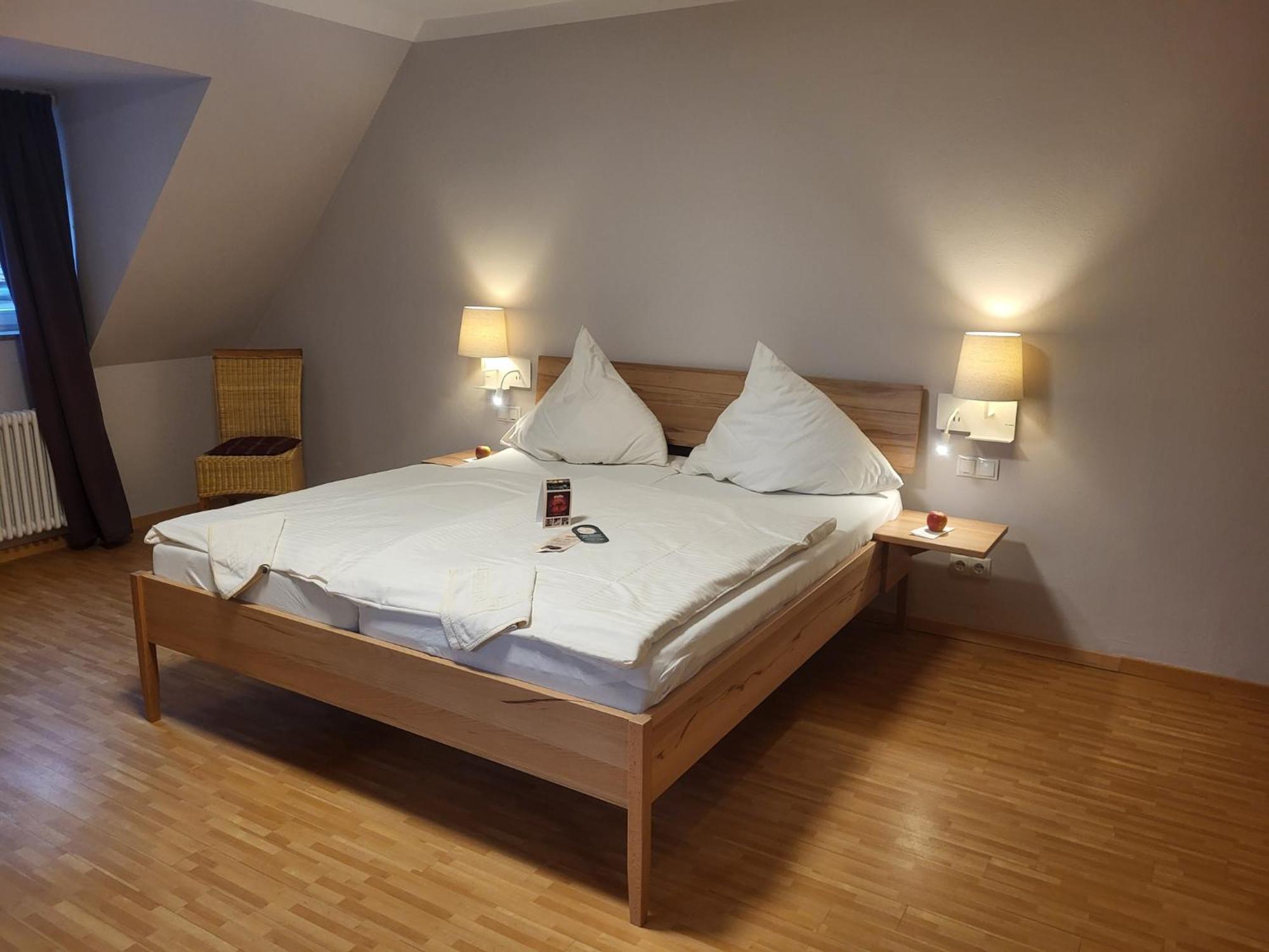 Hotel&Café Ritter von Böhl Deidesheim Esterno foto