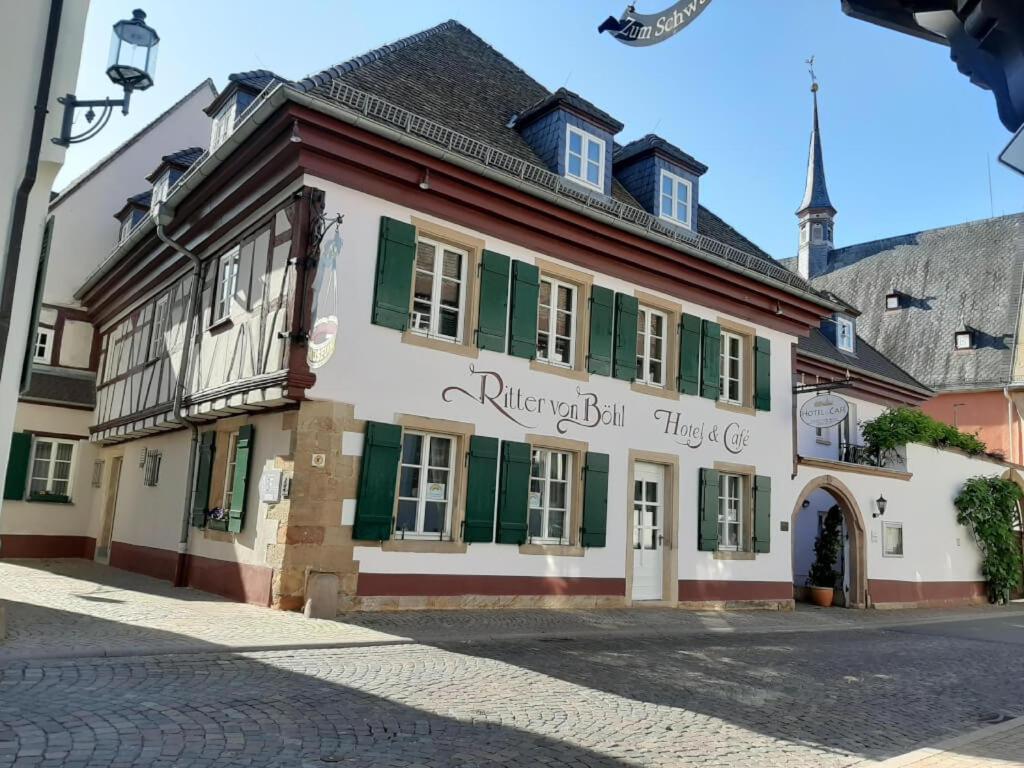 Hotel&Café Ritter von Böhl Deidesheim Esterno foto